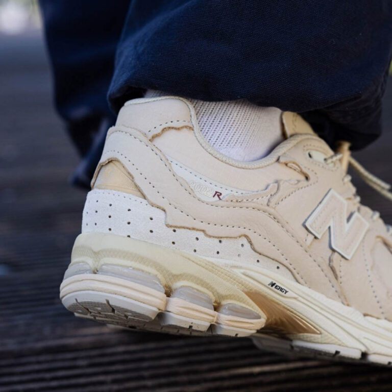 NEW BALANCE -9