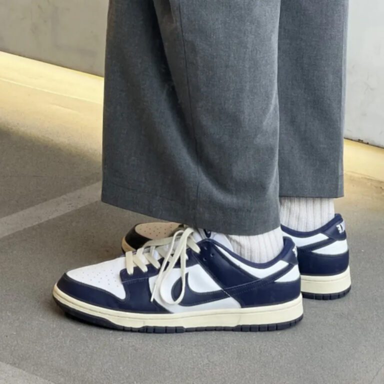 NIKE -3-2
