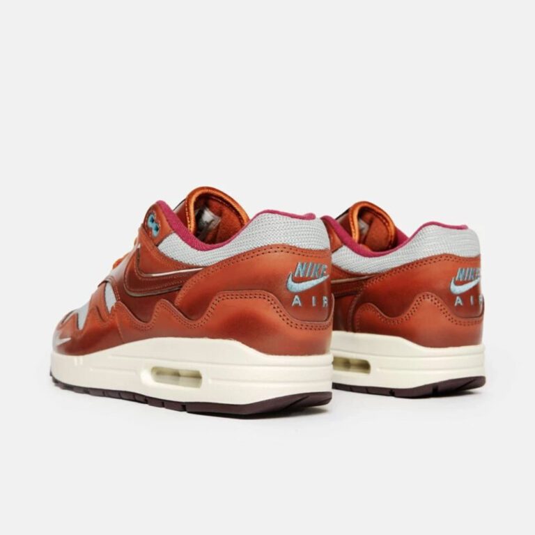 NIKE -7