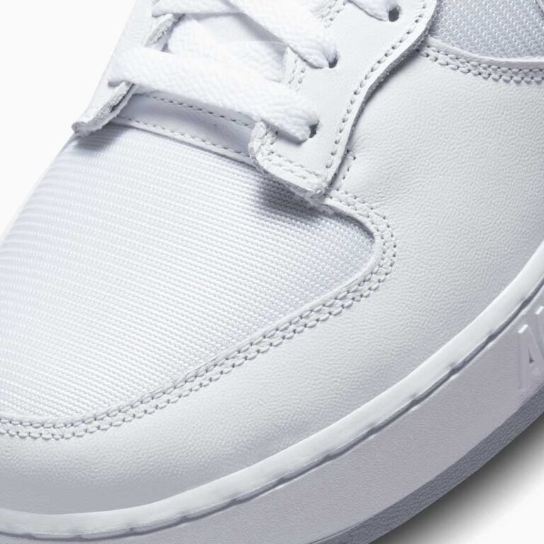 NIKE WHITE -11