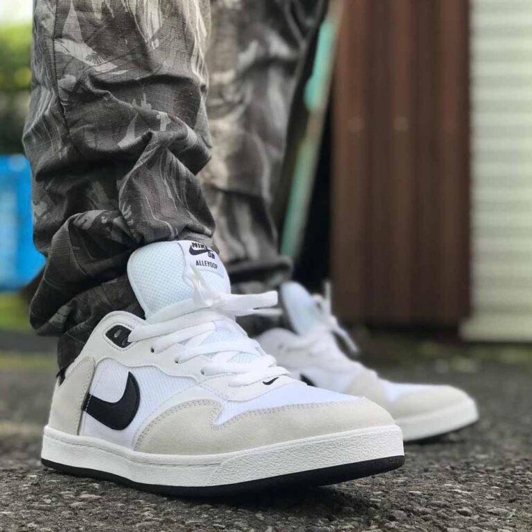 nike WHITE-4