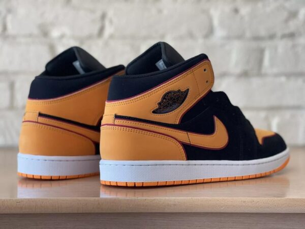 کتونی اورجینال برند Nike مدل Jordan 1 mid SE - FJ4923 - Image 8