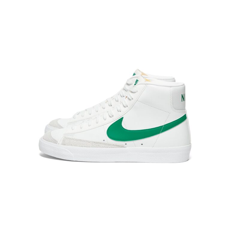 Nike_BQ6806-127_BlazerMid_77VintageSUMMITWHITEMALACHITE-PHOTONDUST-WHITE-02