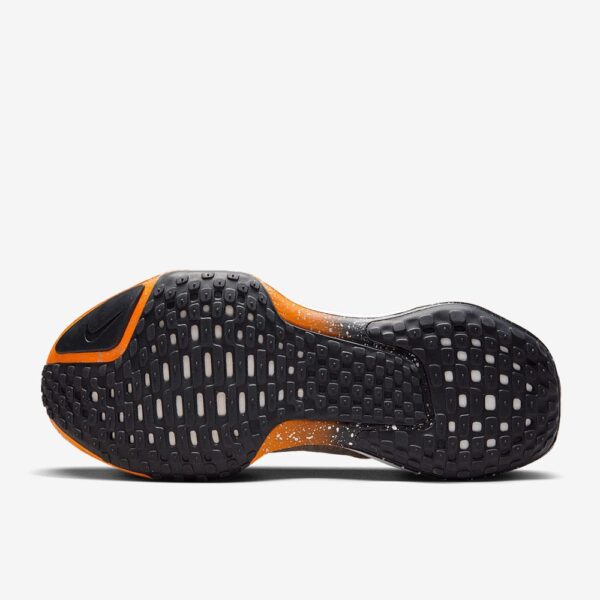 کفش دویدن اورجینال برند Nike مدل Invincible Run 3 - FQ8720-100 - Image 4