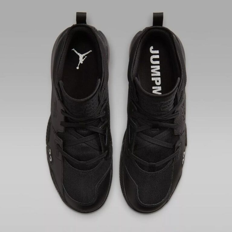 black nike-4-2