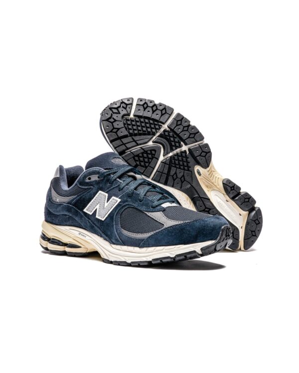 کتونی روزمره اورجینال برند New Balance مدل  2002 RCA - M2002RCA - Image 3