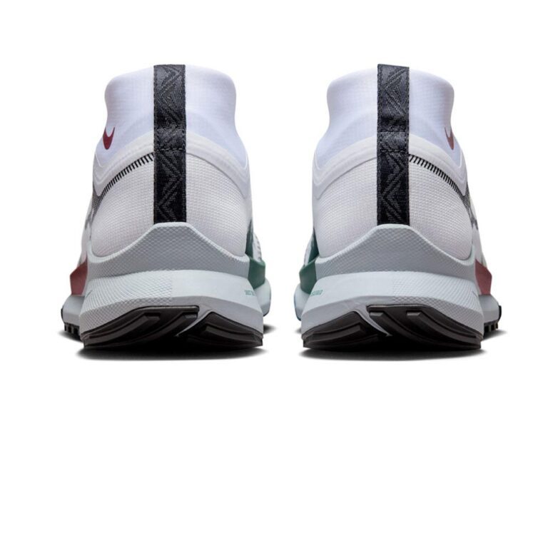 white nike -6