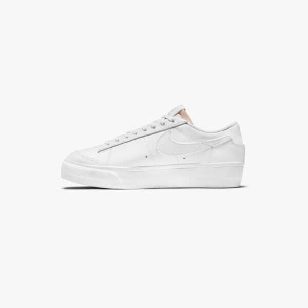 کتونی اورجینال برند Nike برند Blazer Low Platform - DJ0292-100 - Image 2