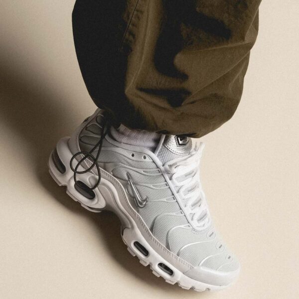 کتونی اورجینال برند Nike مدل Air Max TN - FV0952-100 - Image 9