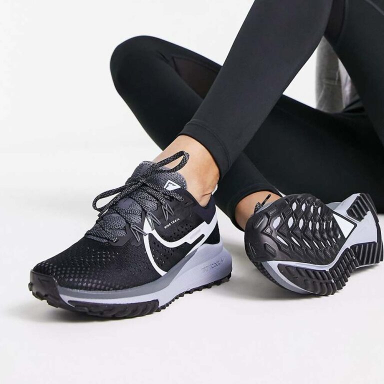NIKE-3-2