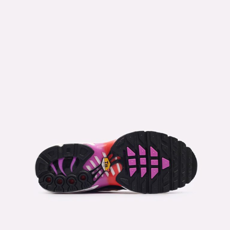 NIKE -5-3