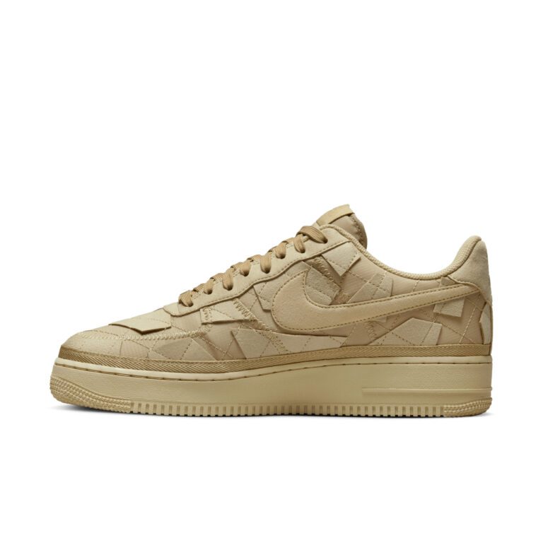 NIKE -7-4