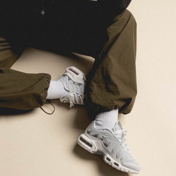 کتونی اورجینال برند Nike مدل Air Max TN - FV0952-100 - Image 8