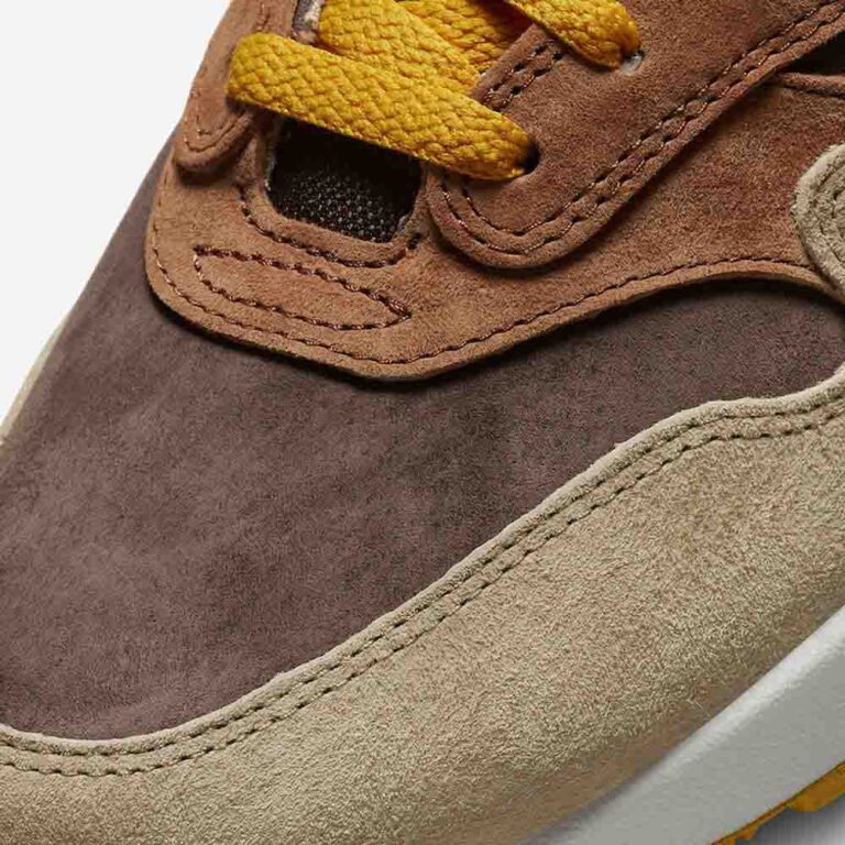 NIKE AIR1-4-4