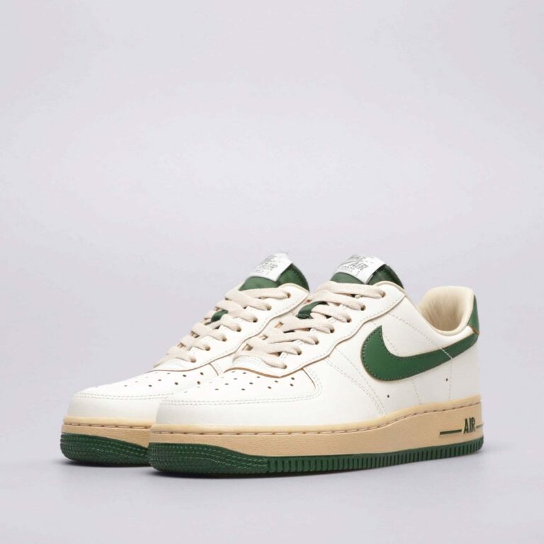 NIKE AIR1-4-7