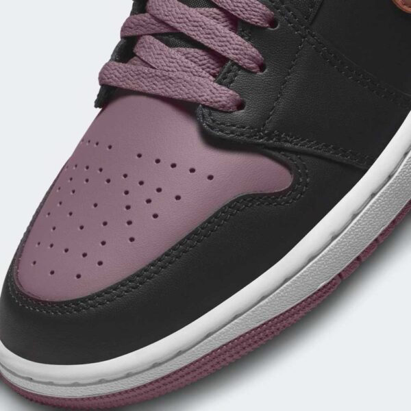 کتونی اورجینال برند Nike مدل Jordan 1 Mid - FB9911-008 - Image 6