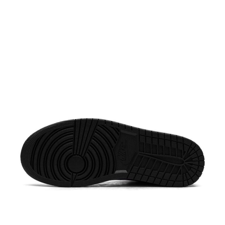 NIKE BLACK -8