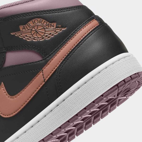 کتونی اورجینال برند Nike مدل Jordan 1 Mid - FB9911-008 - Image 7