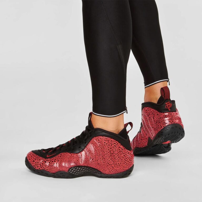 NIKE BLACK RED -8