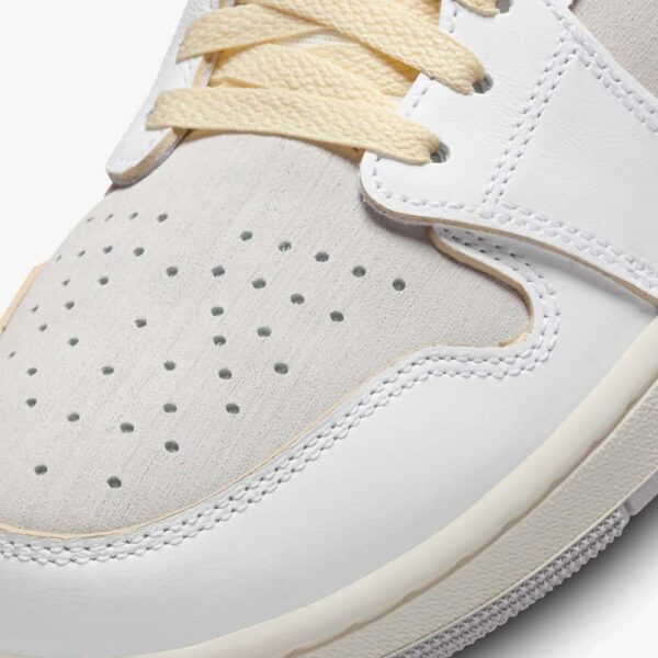 کتونی اورجینال برند Nike مدل Jordan 1 High Zoom CMFT 2 - DV1307-107 - Image 6