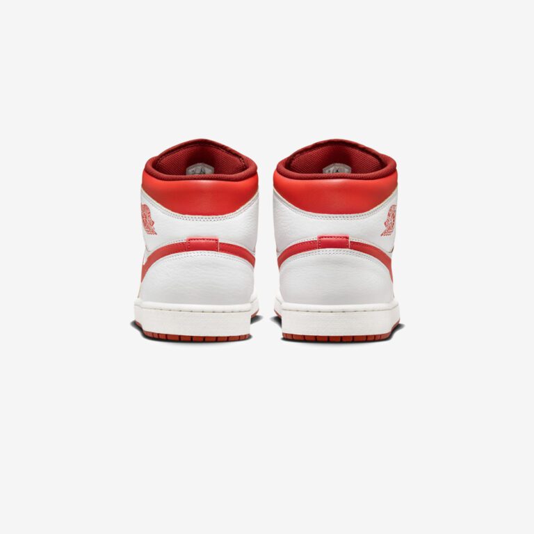 NIKE RED -7