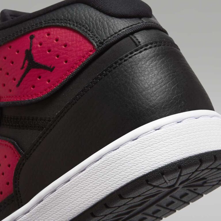 NIKE RED -9