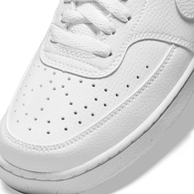 NIKE WHITE-5