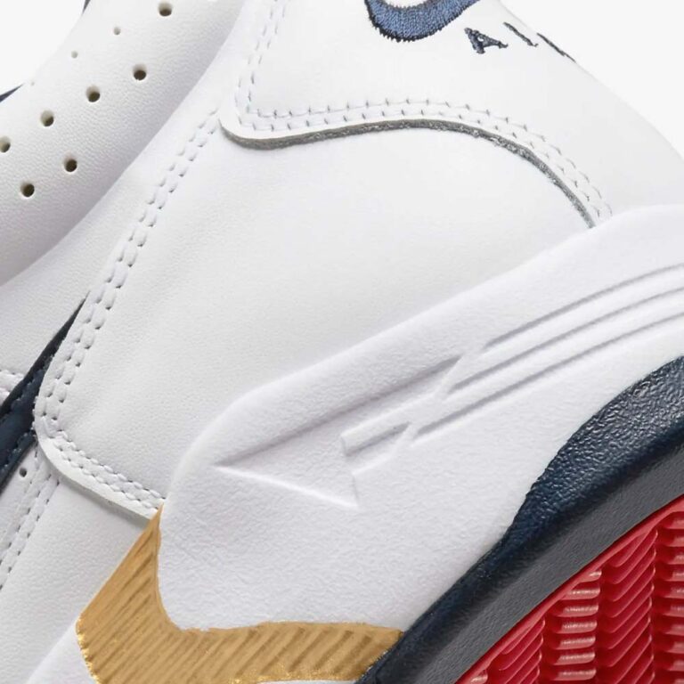 NIKE WHITE -9