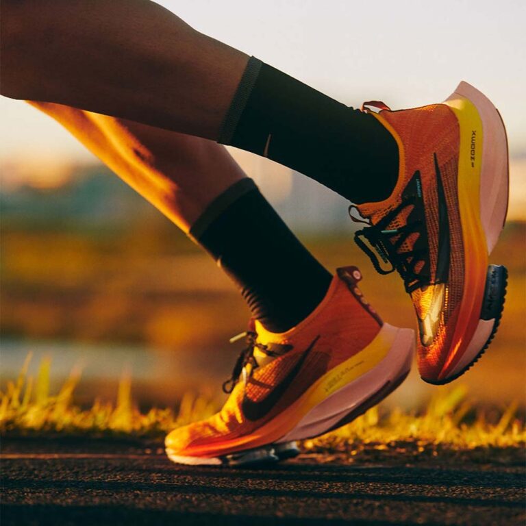 NIKE YELLOW-3