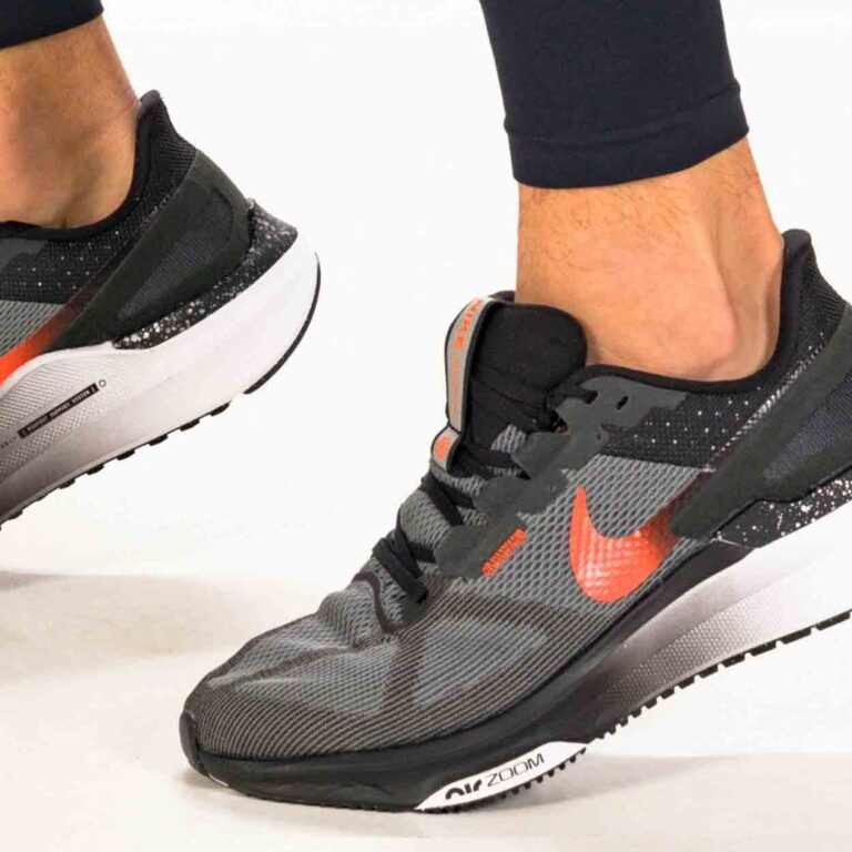 NIKE d-7