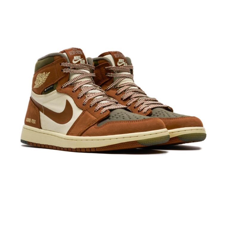 brown nike -2