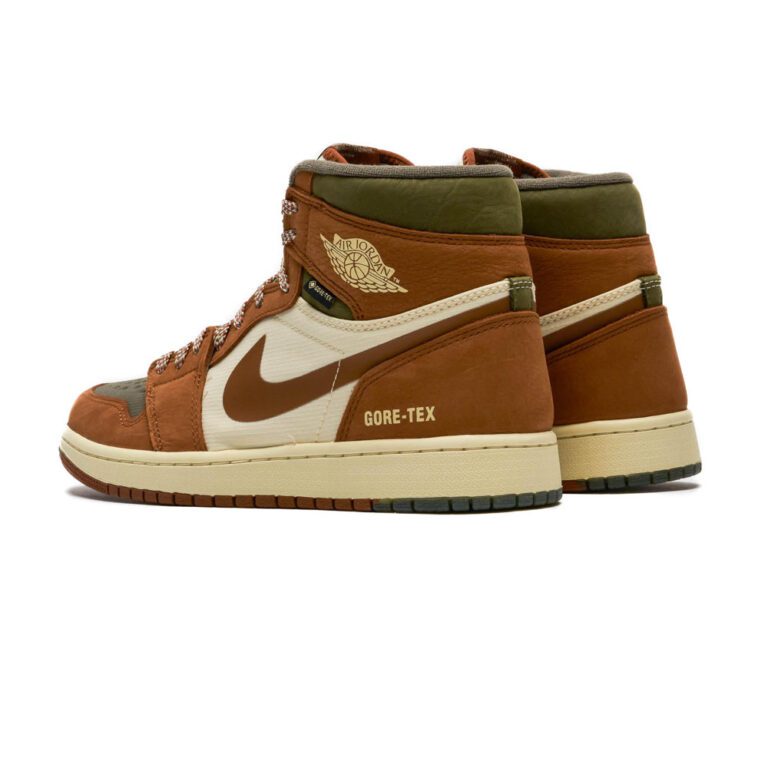 brown nike -3