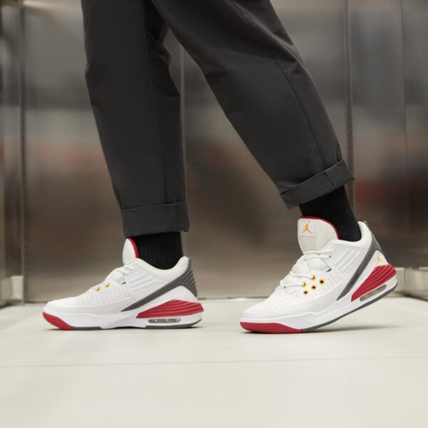 کفش بسکتبال اورجینال برند Nike مدل Jordan Max Aura 5 - DZ4353-160 - Image 9
