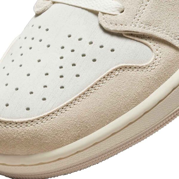 کتونی اورجینال برند Nike مدل Jordan 1 High Zoom CMFT 2 - DV1307-180 - Image 7