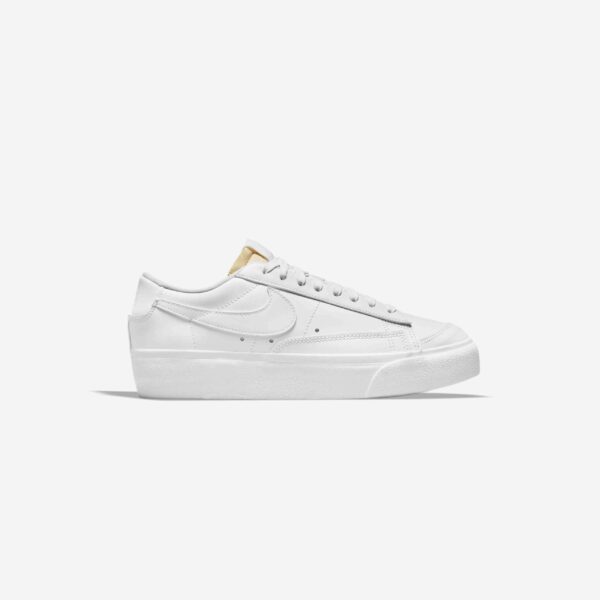 کتونی اورجینال برند Nike برند Blazer Low Platform - DJ0292-100