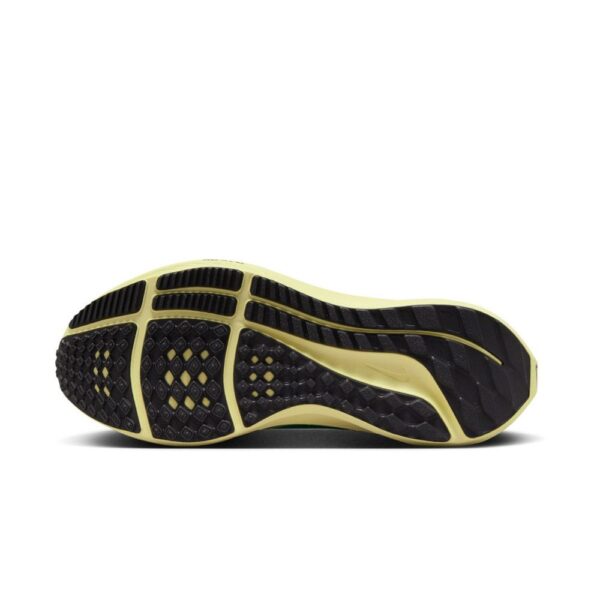 کفش دویدن اورجینال برند Nike مدل Pegasus 40 - DX2498-301 - Image 4