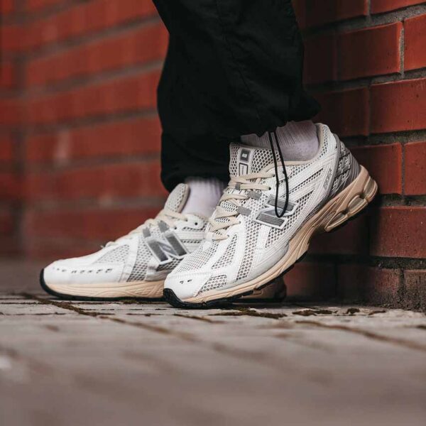 کتونی اورجینال برند New Balance مدل 1906 - M1906RFI - Image 9