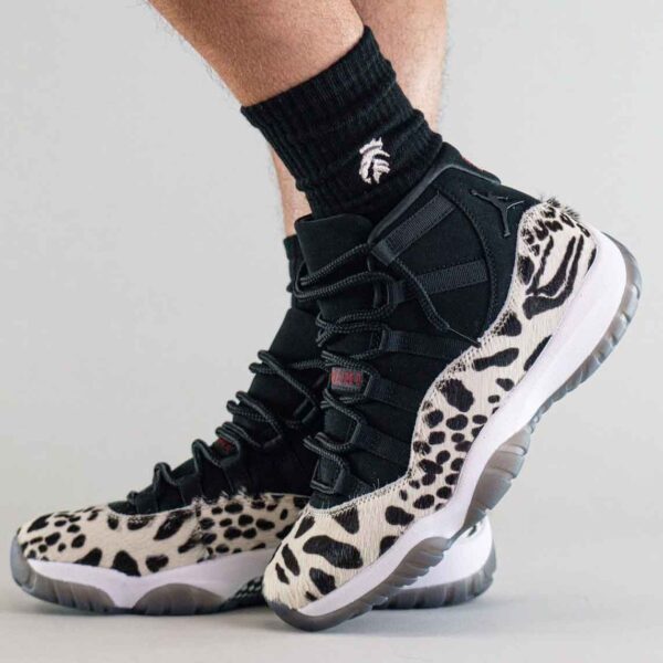 کتونی اورجینال برند Nike مدل Air Jordan 11 - AR0715-010 - Image 9