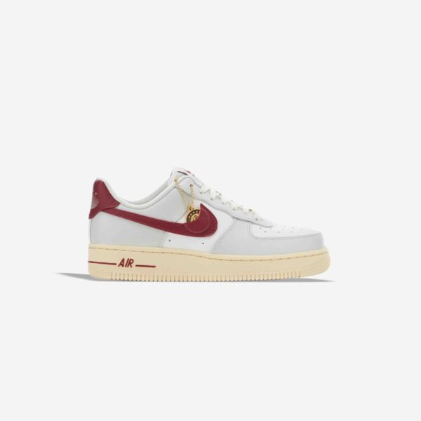 کتونی اورجینال برند Nike مدل Air Force 1 - DV7584-001
