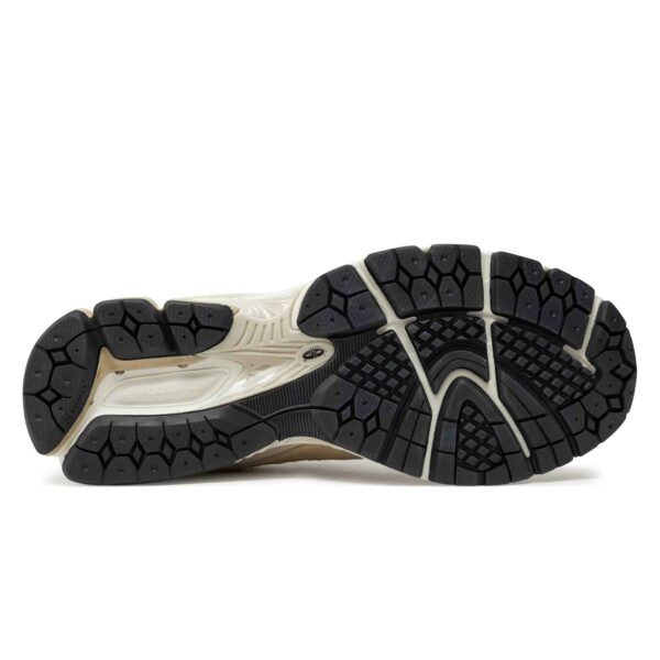 کتونی اورجینال برند New Balance مدل 2002R - M2002RFA - Image 4