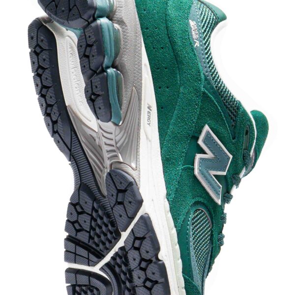 کتونی اورجینال برند New Balance مدل 2002 - M2002RFK - Image 6
