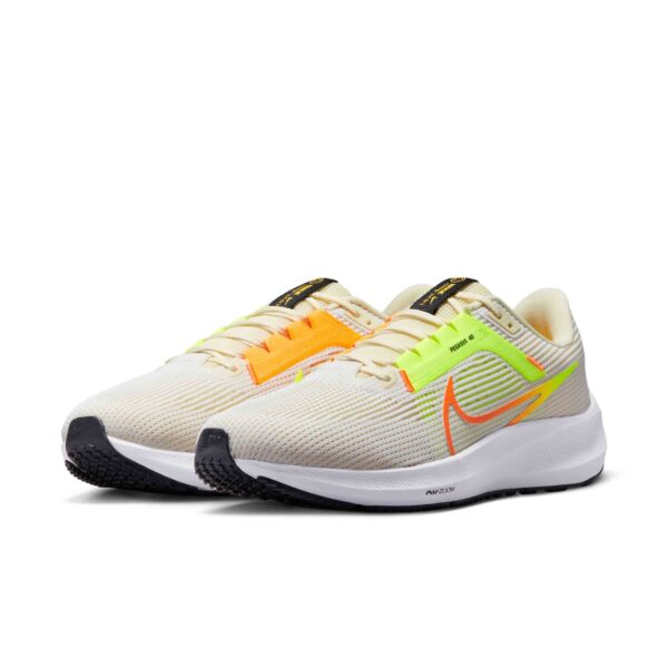 کفش دویدن اورجینال Nike مدل Air Zoom Pegasus 40 - DV3853-101 - Image 3