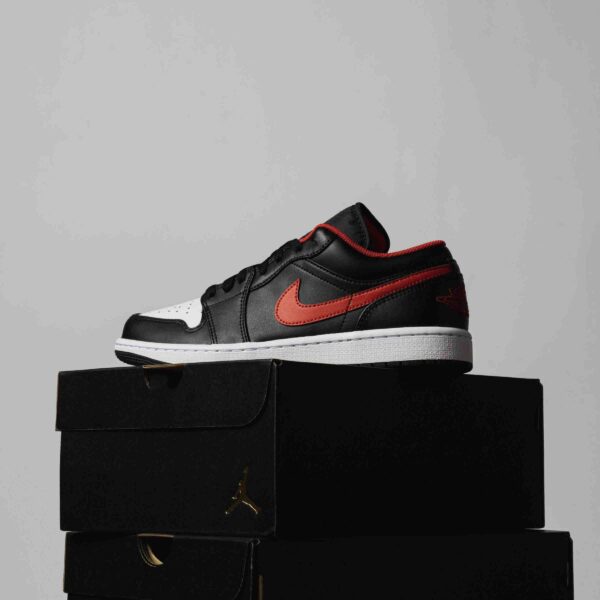 کتونی اورجینال برند Nike مدل Air Jordan 1 Low - 553558-063 - Image 7