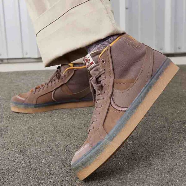 کتونی اورجینال برند Nike مدل SB Blazer Mid Premium Plus - DV5468-200 - Image 9