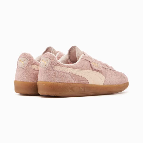 کتونی اورجینال برند Puma مدل Palermo رنگ صورتی نمای پشتی