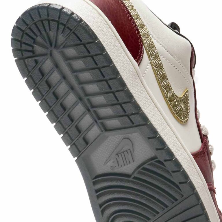 20250227-air-jordan-wmns-1-low-se-cny-sail-mtlc-gold-grain-dark-team-red-fj5735-100-footwear _ sneaker-packshots-150