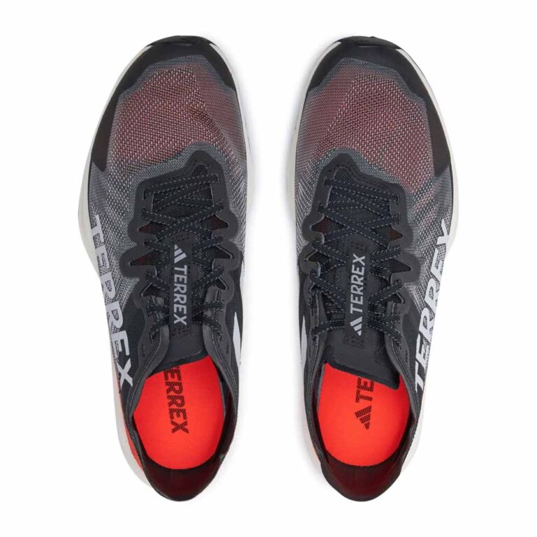 کفش دویدن طبیعت اورجینال برند Adidas مدل Terrex Agravic رنگ قرمز و مشکی نمای تمام قد