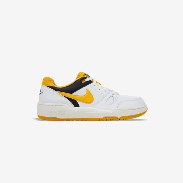کتونی اورجینال برند Nike مدل Full Force Low رنگ سفید و زرد نمای بغل