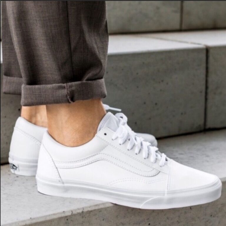 کتونی اورجینال برند Vans مدل Old Skool رنگ سفید داخل پا