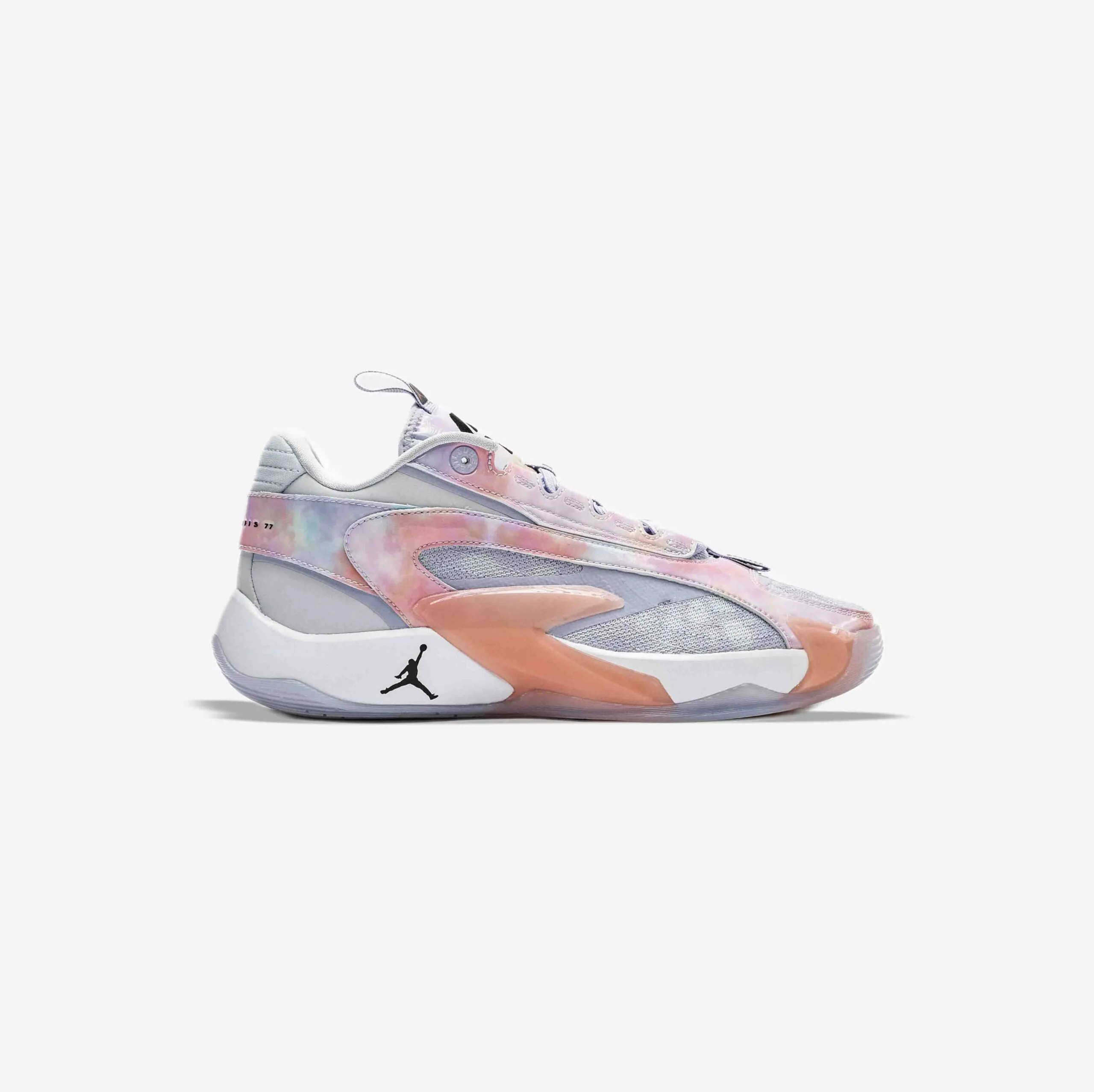 کفش بسکتبال اورجینال برند Nike مدل Jordan Luka 2 رنگ صورتی و گلبهی از نمای بغل